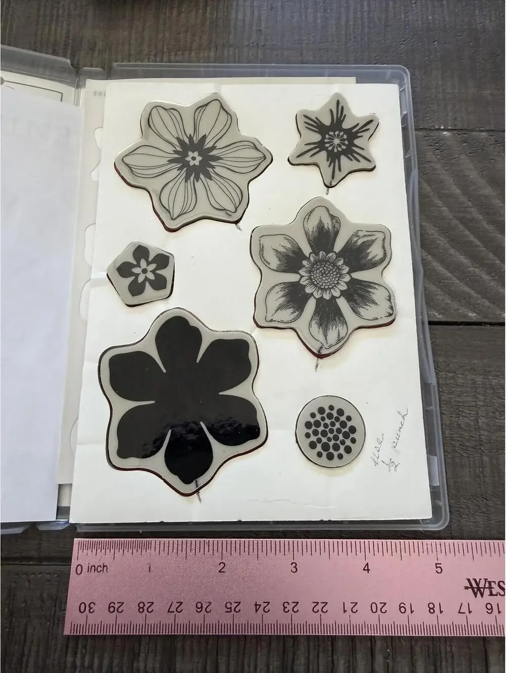 Stampin’ Up Beautiful Bunch stamp set with matching shape punch